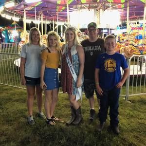 Meet your Posher, Clay